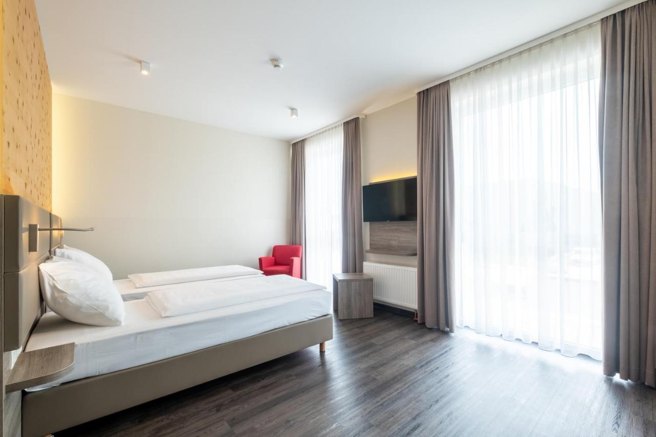 Amaro Hotel Bergkirchen  Extérieur photo
