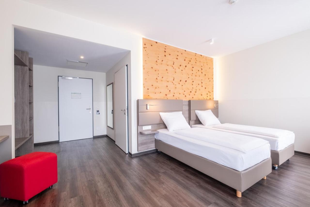 Amaro Hotel Bergkirchen  Extérieur photo
