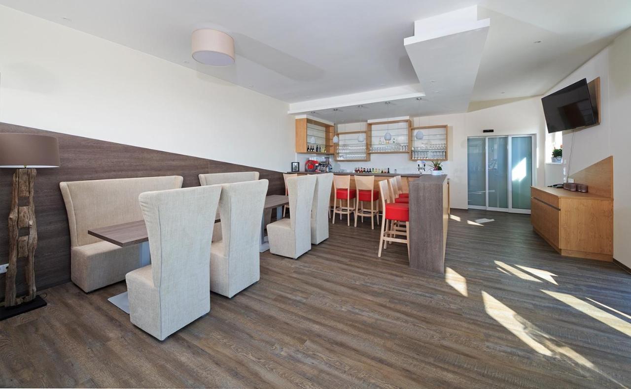 Amaro Hotel Bergkirchen  Extérieur photo
